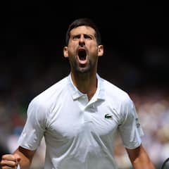 Carlos Alcaraz: ৩ বছর বয়সে প্রথম টেনিস ব়্যাকেট, বাপ-ঠাকুর্দার হাত ধরেই কোর্টে নতুন নায়ক