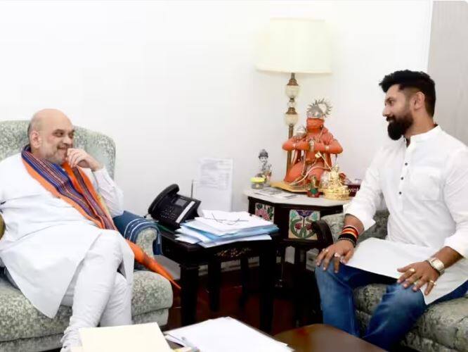 chirag paswan joins nda after meeting with amit shah Chirag Paswan Meets Amit Shah: ਚਿਰਾਗ ਪਾਸਵਾਨ ਦੀ ਪਾਰਟੀ NDA 'ਚ ਸ਼ਾਮਲ, ਅਮਿਤ ਸ਼ਾਹ ਨਾਲ ਮੁਲਾਕਾਤ ਤੋਂ ਬਾਅਦ ਲਿਆ ਫ਼ੈਸਲਾ