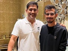 धोनी के आगे क्यों बंद हो जाती है युजवेंद्र चहल की बोलती? खुल गया है राज