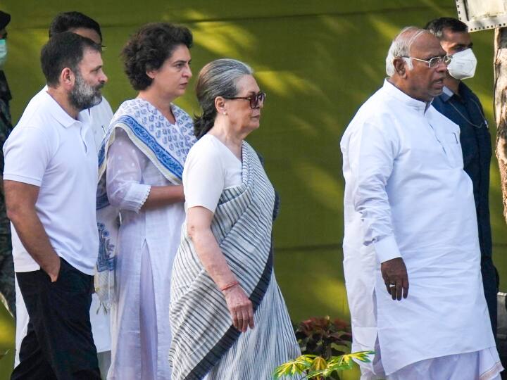 Opposition Meeting: विपक्षी दलों की बैठक में बदला जा सकता है UPA का नाम? कांग्रेस नेता ने दिया जवाब Opposition Meeting UPA name can be changed in the meeting of opposition parties Bengaluru Congress leader says will discuss Opposition Meeting: विपक्षी दलों की बैठक में बदला जा सकता है UPA का नाम? कांग्रेस नेता ने दिया जवाब