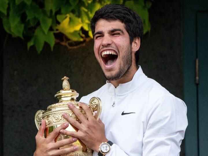 Wimbledon Champion Carlos Alcaraz Know his biography and new star from spain Carlos Alcaraz: டென்னிசின் புதிய நட்சத்திரம்.. ஸ்பெயினின் அடுத்த ரஃபேல் நடால்? யார் இந்த அல்காரஸ்..?