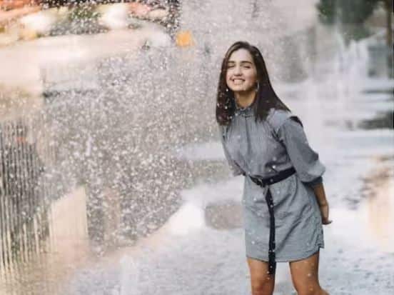 ਕੁਝ ਸਾਲ ਪਹਿਲਾਂ, ਯੂਰਪੀਅਨ ਜਰਨਲ ਆਫ ਫਿਜ਼ਿਕਸ ਵਿੱਚ, ਇਟਲੀ ਦੇ ਭੌਤਿਕ ਵਿਗਿਆਨੀ ਫ੍ਰੈਂਕੋ ਬੋਚੀ ਨੇ ਆਪਣੀ ਇੱਕ ਖੋਜ ਵਿੱਚ ਦੱਸਿਆ ਸੀ ਕਿ ਲੋਕ ਭੱਜਣ ਨਾਲ ਮੀਂਹ ਵਿੱਚ ਜ਼ਿਆਦਾ ਭਿੱਜ ਜਾਂਦੇ ਹਨ।