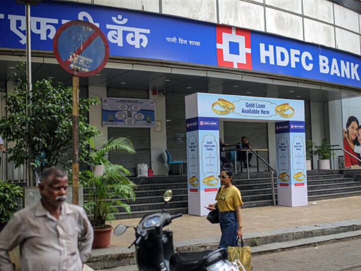 HDFC Bank Q1 Result Net Profit Rises 30 Per Cent To Rs 11,952 Crore, NII Jumps 21 Per Cent HDFC Bank Q1 Result: Net Profit Rises 30 Per Cent To Rs 11,952 Crore, NII Jumps 21 Per Cent