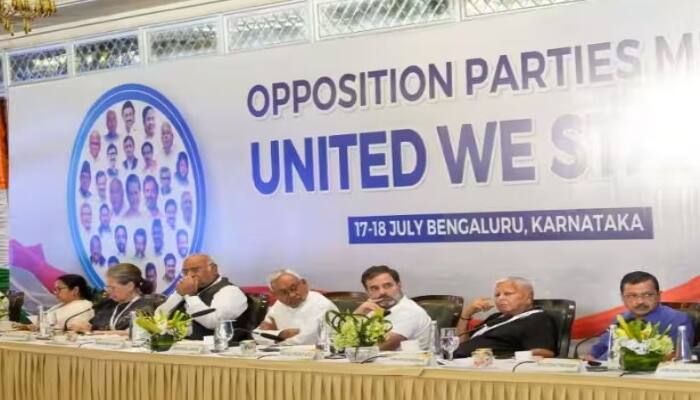 Opposition parties Meeting Grand Alliance Name could be india as proposed in meet INDIA ਹੋ ਸਕਦਾ ਵਿਰੋਧੀ ਗਠਜੋੜ ਦਾ ਨਾਮ , ਸੀਟਾਂ ਦੀ ਵੰਡ ਨੂੰ ਲੈ ਕੇ ਇਸ ਫਾਰਮੂਲੇ 'ਤੇ ਬਣੀ ਸਹਿਮਤੀ