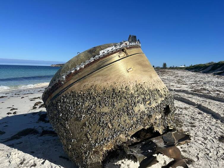 mystery object on Australian beach Chandrayaan-3: ఆస్ట్రేలియా బీచ్‌లో మిస్టరీ వస్తువు- చంద్రయాన్‌తో ఏంటీ సంబంధం- చూడటానికి ఎవరు వెళ్లొద్దని అధికారుల హెచ్చరిక!