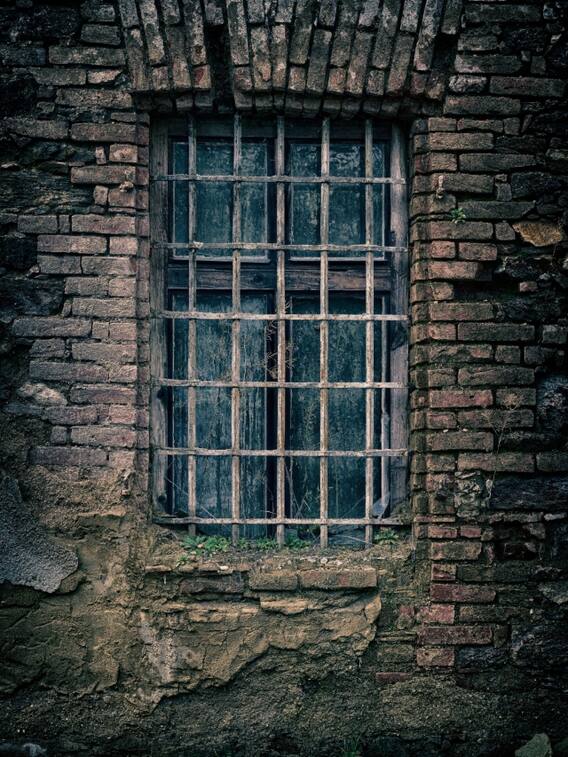 दिल्ली की इन जगहों पर जाने से कांपते हैं लोग