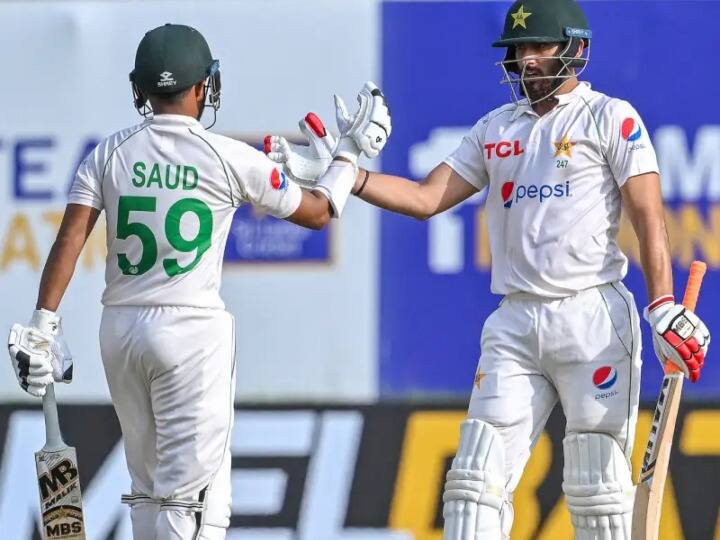 Sri Lanka vs Pakistan 1st Test Day 3 Stumps Sri Lanka trail by 135 runs saud shakeel SL vs PAK: तीसरे दिन का खेल खत्म, सऊद शकील ने जड़ा दोहरा शतक, पाकिस्तान की मुट्ठी में पहला टेस्ट