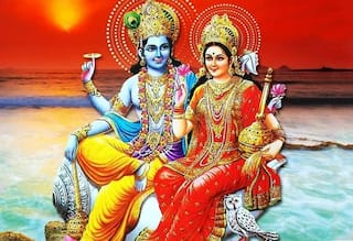Shukrawar Upay: શુક્રવારના આ 5 મંત્રો અને ઉપાયોથી ખુલી જશે કિસ્મતનું તાળું, મા લક્ષ્મી કરશે ધનની વર્ષા