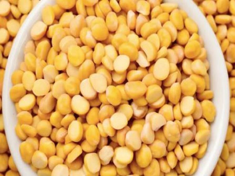 Modi government launches sale of subsidised chana dal at rs 60 per kg under bharat dal brand Bharat Dal : डाळ होणार स्वस्त, सरकारकडून 'भारत डाळ' ब्रँड बाजारात; नाफेडकडून विक्री सुरु