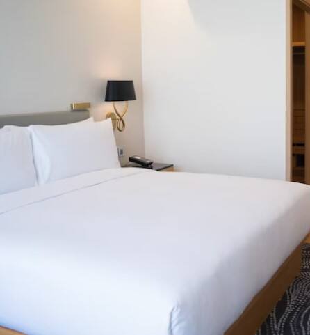 ਇਸ ਲਈ ਹੋਟਲਾਂ 'ਚ ਵਿਛਾਈ ਜਾਂਦੀ ਚਿੱਟੀ ਚਾਦਰ...ਤੁਸੀਂ ਵੀ ਜਾਣੋ