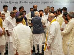 दिलचस्प! NDA की बैठक में शामिल हुए LJP के दोनों गुट, चाचा पशुपति पारस के सामने इस सीट पर अड़े हैं चिराग पासवान