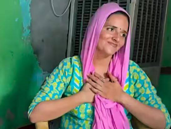 seema-haider-pakistan-connection-up-ats-revelations-visit-nepal-to-meet-sachin-two-passports Seema Haider Case: ਪਾਕਿਸਤਾਨ ਤੋਂ ਆਈ ਸੀਮਾ ਹੈਦਰ ਨੂੰ ਲੈ ਕੇ ਹੋਏ ਵੱਡੇ ਖੁਲਾਸੇ, ਨੇਪਾਲ 'ਚ ਵੀ ਹੋਈ ਸੀ ਸਚਿਨ ਨਾਲ ਮੁਲਾਕਾਤ