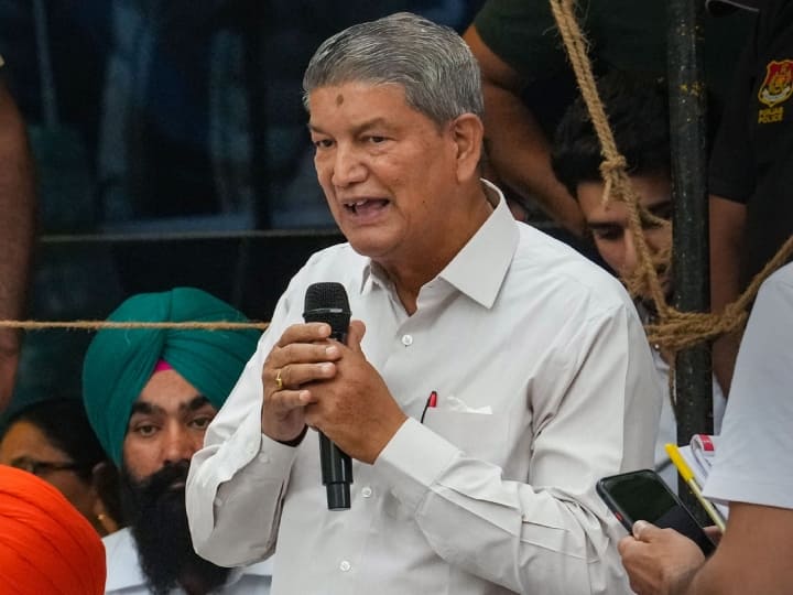 CBI court orders in sting operation Case to Harish Rawat including 4 leaders give their voice samples ‘स्टिंग ऑपरेशन’ में CBI कोर्ट का आदेश, हरीश रावत सहित चार नेताओं को अपनी आवाज का नमूना देने को कहा