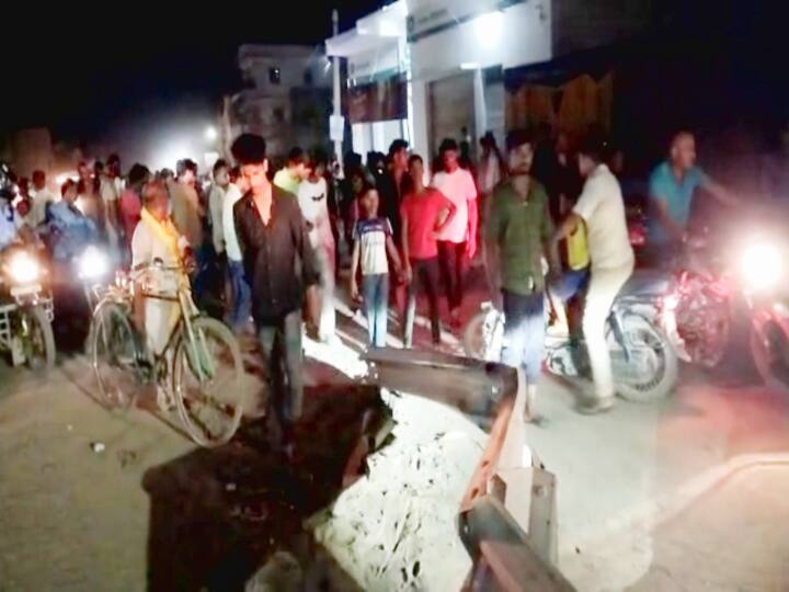 Bettiah News Uncontrolled vehicle crushed six people in road accident in Bihar three died ann Road Accident: बेतिया में भीषण सड़क हादसा, अनियंत्रित गाड़ी ने छह लोगों को रौंदा, तीन की घटनास्थल पर मौत