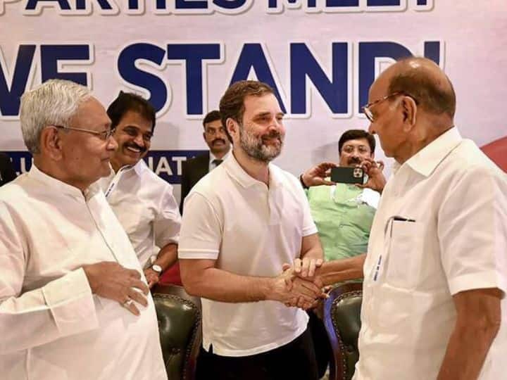 Who wrote script of the opposition Unity full story of coming 26 INDIA Alliance parties Abpp कौन होगा प्रधानमंत्री पद का चेहरा, कैसे लिखी गई विपक्षी एकता की स्क्रिप्ट; 26 दलों के साथ आने की पूरी कहानी