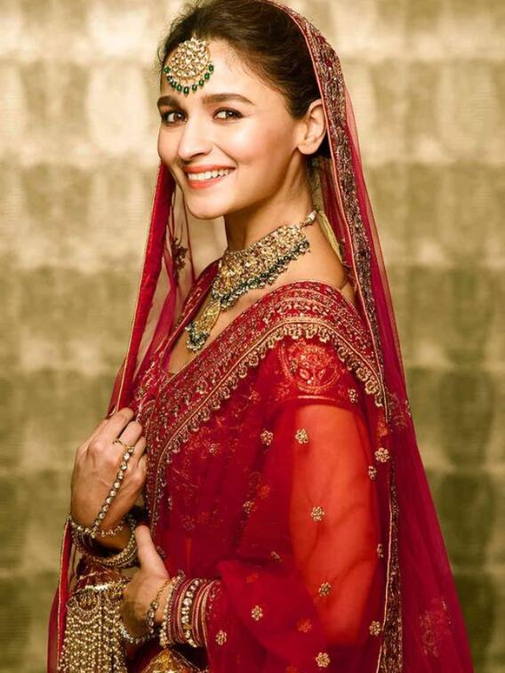 सबसे हटके दिखने के लिए दिल्ली की इन जगहों से करें शॉपिंग