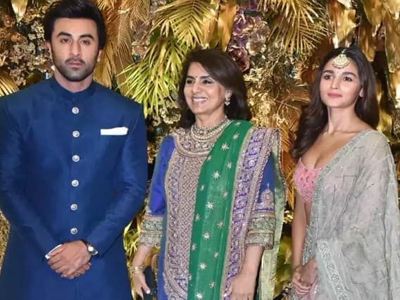 Kapoor Family : Alia Bhatt Mother in Law Neetu Kapoor Cryptic Post After Kangana Indirect Post Kapoor Family : કંગનાની વાત સાચી પડી? સાચે જ નીતૂ કપૂરના પરિવારમાં પડ્યું ભંગાણ?