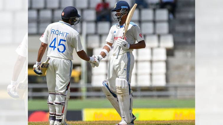 Rohit Sharma top 10 ICC's Test batting rankings Yashasvi Jaiswal makes first appearance debut century ICC's Test Batting Rankings: টেস্টে ব্যাটারদের ক্রমতালিকায় প্রথম দশে ঢুকলেন রোহিত, লম্বা লাফ যশস্বীর