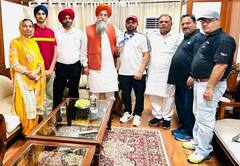 ਚਾਂਦੀ ਤਮਗਾ ਜੇਤੂ ਵੇਟਲਿਫਟਰ ਅਮਰਜੀਤ ਗੁਰੂ ਨੇ ਵਿਧਾਨ ਸਭਾ ਸਪੀਕਰ ਨਾਲ ਕੀਤੀ ਮੁਲਾਕਾਤ