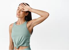 गर्मियों में इन 6 काऱणों के चलते आप हर वक्त महसूस करते हैं थकान और कमजोरी