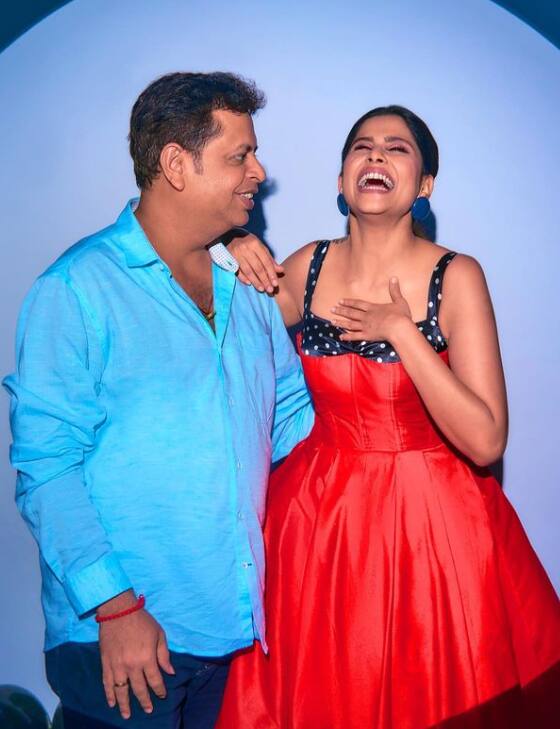 'दुनियादारी' या सिनेमाने तरुणांना आपलंस करण्यासोबत मोठ्यांनाही आपल्या कॉलेजच्या आठवणीत रमवलं.