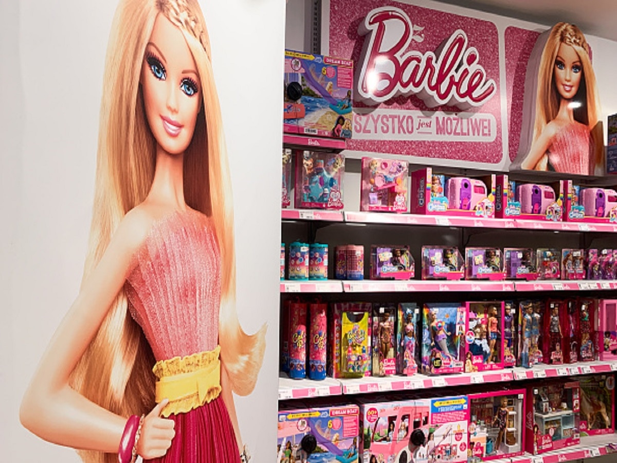 Barbie best sale doll design