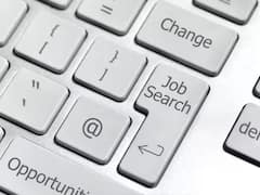 भारतीय मानक ब्युरोमध्ये नोकरी मिळवण्याची सुवर्णसंधी; दरमहा 70 हजार वेतन मिळणार