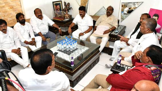 BC Leaders Meet Against Revanth Reddy : తలసాని నేతృత్వంలో బీసీ నేతల ఫస్ట్ మీటింగ్ | ABP Desam