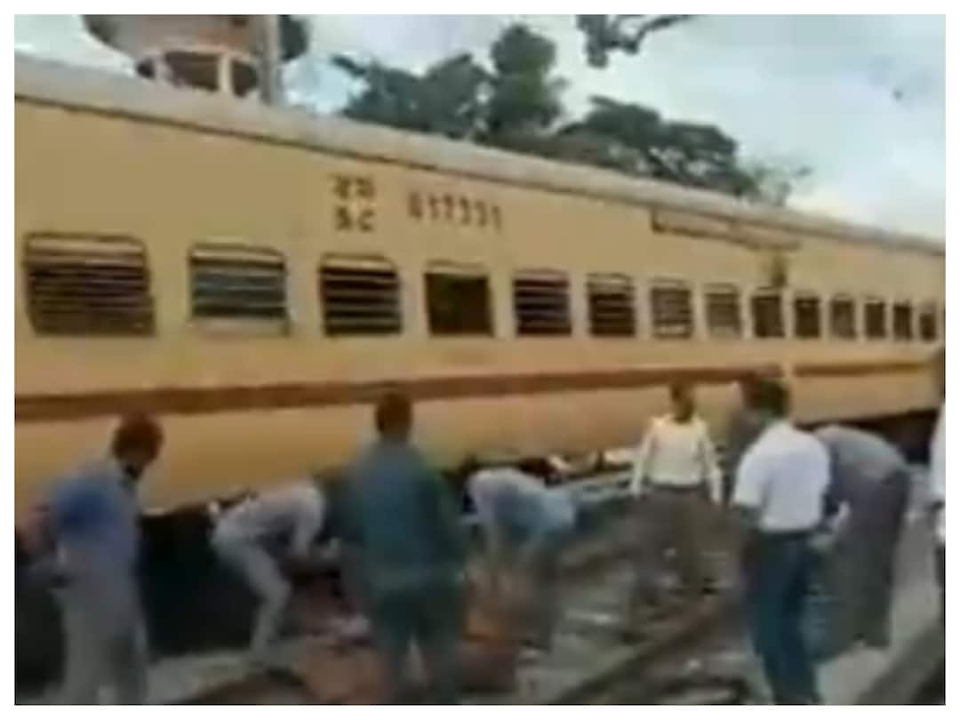 Andhra Pradesh Padmavati Express Derails In Tirupati