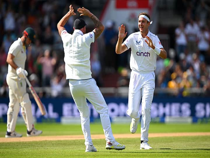 Stuart Broad of England celebrates the wicket of Travis Head of Australia and his 600th Test Career Wicket with teammate Ben Stokes during Day One of the Ashes 4th Test Match between England and Australia at Old Trafford on July 19, 2023 in Manchester, England. (Image Source: Getty Images)