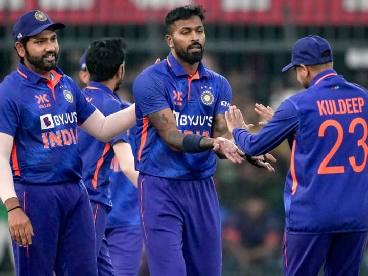 Asia Cup 2023: भारत का एशिया कप में अब तक शानदार रिकॉर्ड रहा है. टीम इंडिया इस टूर्नामेंट में सबसे ज्यादा बार चैंपियन बनी है. इस बार भी वह विरोधी टीमों को कड़ी टक्कर दे सकती है.