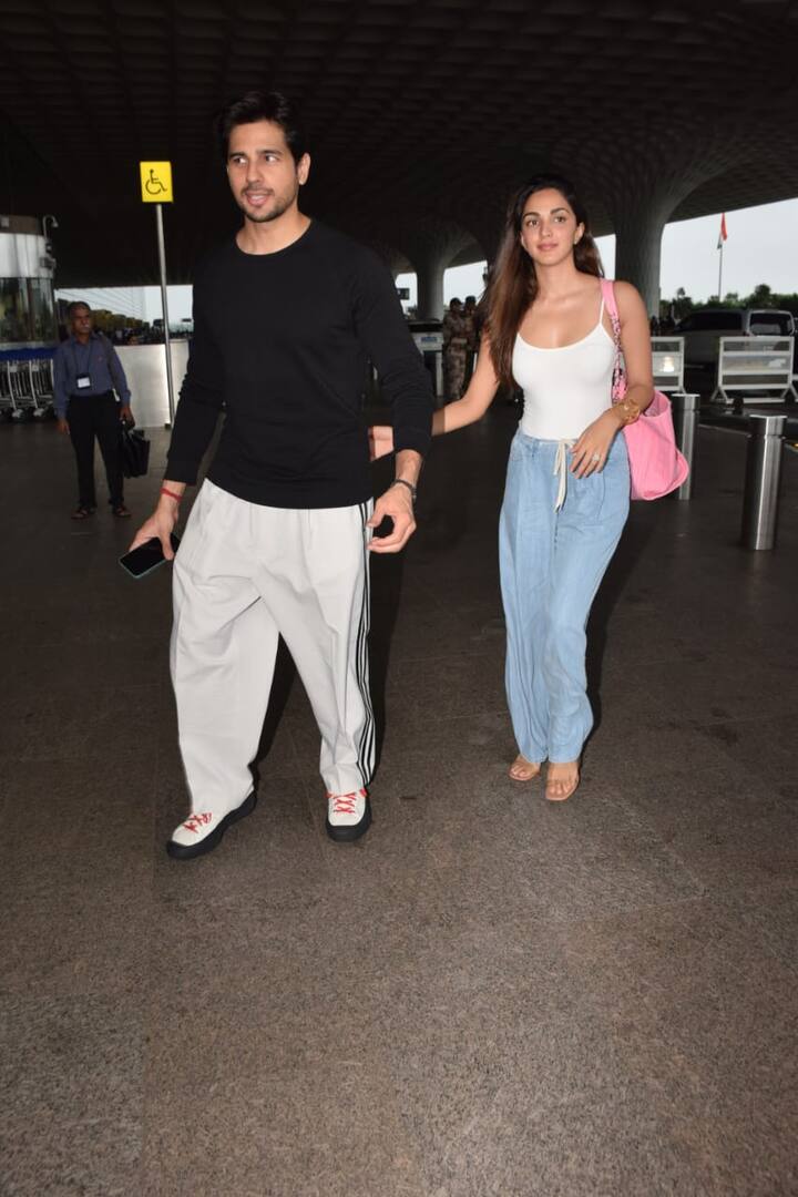 कियारा की हाल ही में फिल्म सत्यप्रेम की कथा रिलीज हुई थी. जो बॉक्स ऑफिस पर हिट साबित हुई है.