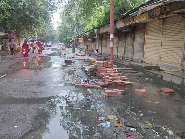 Delhi Waterlogging: Shops in these areas of Delhi remained closed for 6 days, causing huge loss ANN Delhi Waterlogging: दिल्ली के इन इलाकों की 6 दिनों तक दुकानें रहीं बंद, हो गया बड़ा नुकसान