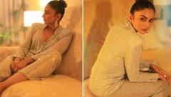 Rakul Preet Singh: ਰਿਵੀਲਿੰਗ ਆਊਟਫਿਟ 'ਚ ਰਕੁਲ ਪ੍ਰੀਤ ਸਿੰਘ ਨੇ ਕਰਵਾਇਆ ਗਲੈਮਰਸ ਫੋਟੋਸ਼ੂਟ, ਵੇਖੋ ਅਦਾਕਾਰਾ ਦੀਆਂ ਹੌਟ ਤਸਵੀਰਾਂ