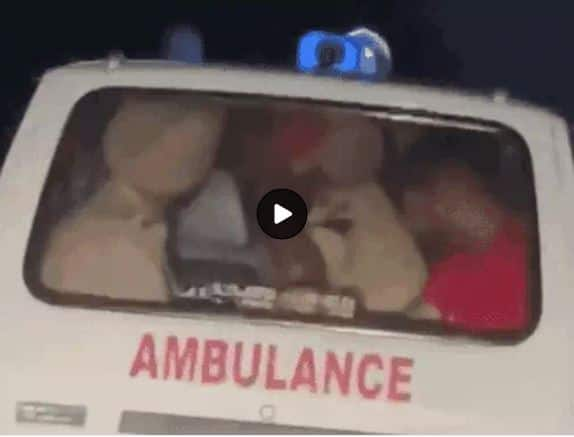 hoshiarpur central jail ambulance police drinks video viral ਪੁਲਿਸ ਮੁਲਾਜ਼ਮਾਂ ਨੇ ਚੱਲਦੀ ਐਂਬੂਲੈਂਸ 'ਚ ਪੀਤੀ ਲਾਲ ਪਰੀ ,ਵੀਡੀਓ ਵਾਇਰਲ ਹੋਣ ਮਗਰੋਂ ਜਾਂਚ ਸ਼ੁਰੂ