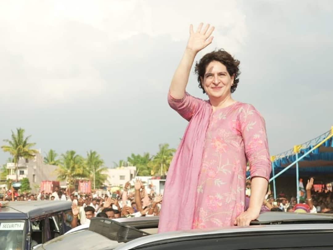 Priyanka Gandhi Rally in Mahbubnagar Deferred Jupally Krishna Rao Entry in Congress Party Priyanka Gandhi Rally: ప్రియాంక గాంధీ బిజీబిజీ- కాంగ్రెస్‌లో జూపల్లి చేరిక ఆలస్యం