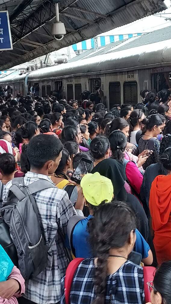 मुंबईला पावसानं झोडपलं!