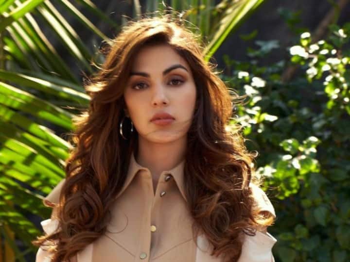 sushant singh rajput case rhea chakraborty Not challenging bail granted in drug related case Sushant Singh Rajput Case: रिया चक्रवर्ती को ड्रग्स केस में बड़ी राहत, जमानत को चुनौती नहीं देगी NCB