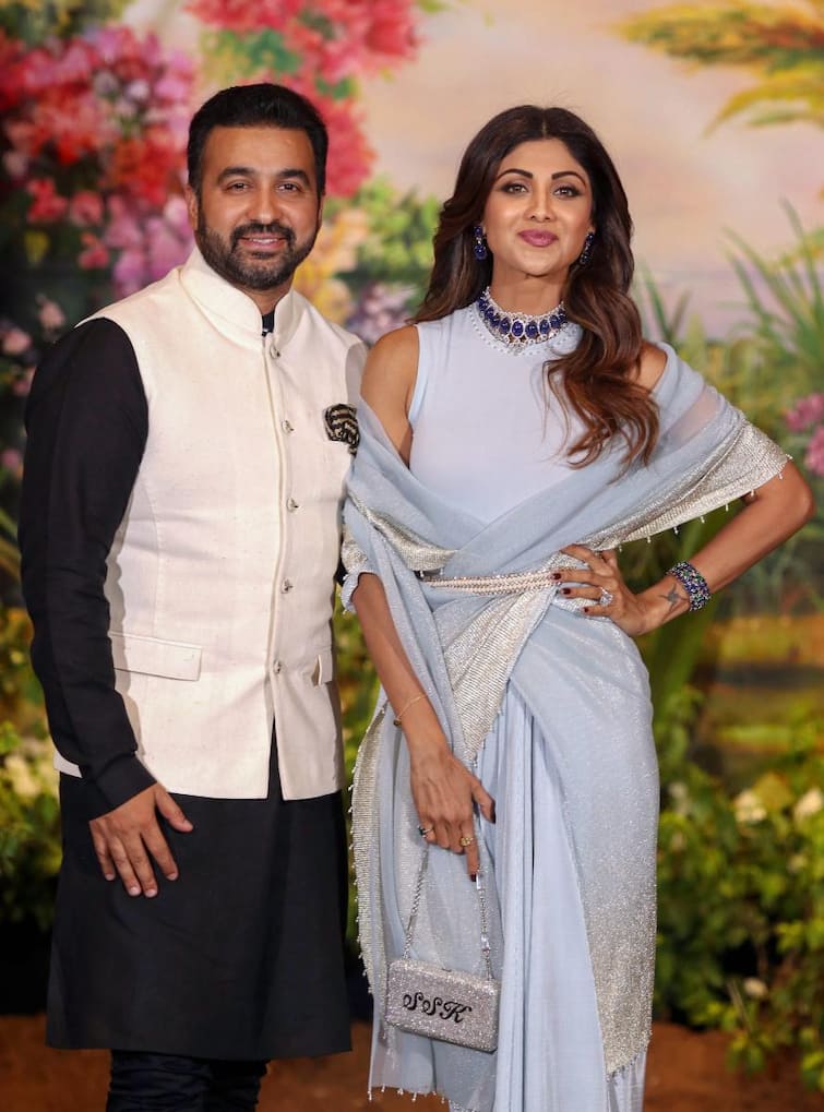 Shilpa Shetty के पति Raj Kundra पर बन रही है फिल्म, कब तक आएगी फिल्म? | ENT LIVE Shilpa Shetty के पति Raj Kundra पर बन रही है फिल्म, कब तक आएगी फिल्म? | ENT LIVE