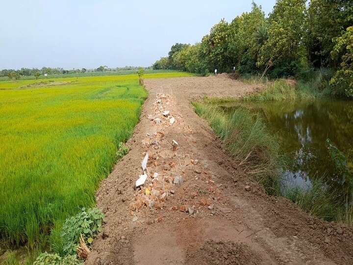 Thiruvarur: குடவாசல் அருகே நெல் கொள்முதல் நிலைய கட்டுமான பணியை தொடங்க விடாமல் விவசாயிகள் எதிர்ப்பு