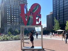 విదేశాల్లో ఎంజాయ్ చేస్తున్న డింపుల్ హాయతి - వైరల్ గా మారిన ఫోటోలు!