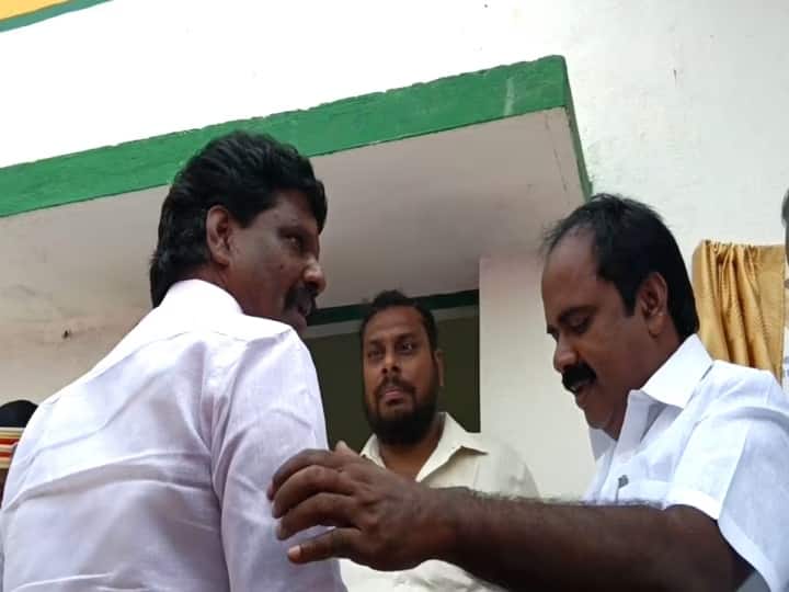 Mayiladuthurai minister meiyyanathan program MLA Argument TNN அமைச்சர் முன்னிலையில் மல்லுக்கட்டிய சட்டமன்ற உறுப்பினர்  - மயிலாடுதுறையில் பரபரப்பு