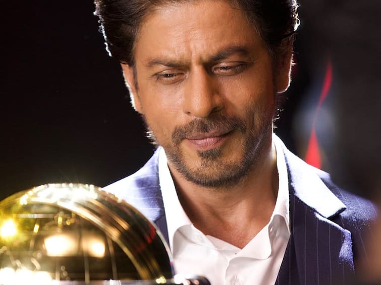 ICC Shares Picture Of Shah Rukh Khan With ODI World Cup 2023 Trophy