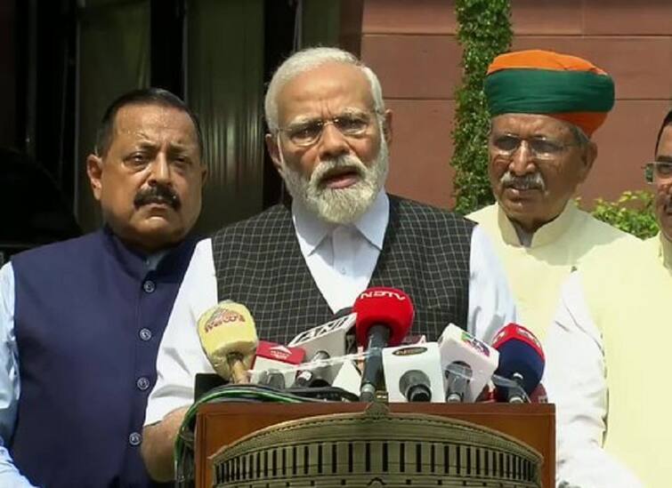 Parliament Monsoon Session:  PM Modi breaks silence on Manipur violence Parliament Monsoon Session: 'મણિપુરની ઘટનાથી હું ખૂબ જ દુઃખી છું, દોષિતોને કડક સજા અપાવીશુ' : વડાપ્રધાન મોદી