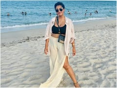 బీచ్ ఒడ్డున స్టన్నింగ్ ఫోజులతో అదరగొట్టిన సురేఖా వాణి కూతురు!