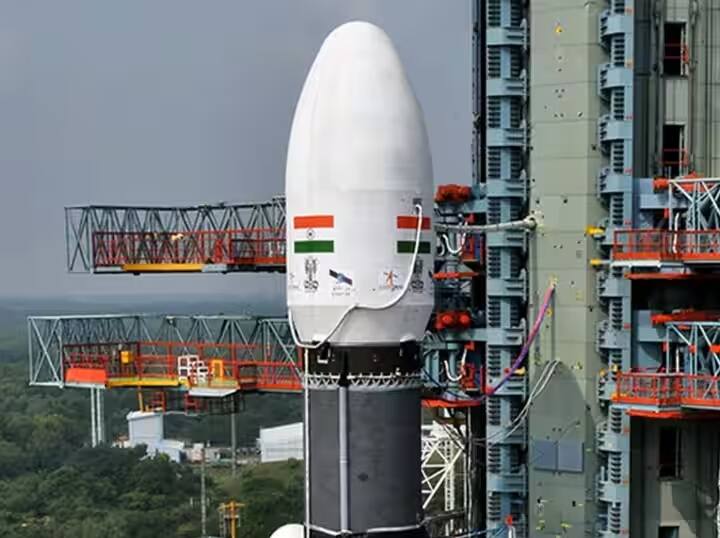 ISRO successfully tests Gaganyaan Service Module Propulsion System, Indias first mission to send astronauts in space Mission Gaganyaan: अंतरिक्ष में बड़ी छलांग लगाने को तैयार ISRO, मिशन गगनयान के SMPS का किया सफल परीक्षण