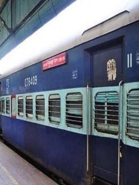 ਰੇਲਵੇ ਯਾਤਰੀਆਂ ਲਈ ਖੁਸ਼ਖਬਰੀ, ਜਨਰਲ ਡੱਬੇ 'ਚ ਸਫਰ ਕਰਨ ਵਾਲਿਆਂ ਨੂੰ ਮਿਲੇਗਾ ਖਾਣਾ