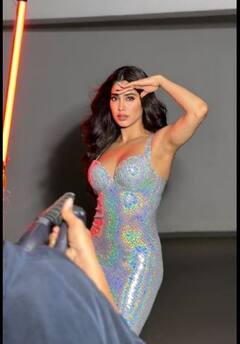 ਅਭਿਨੇਤਰੀ ਜਾਹਨਵੀ ਕਪੂਰ ਦਾ ਬੋਲਡ ਅਵਤਾਰ, ਲੋਕ ਬੋਲੇ - 'ਇਹ ਤਾਂ Plastic Kapoor ਹੈ'