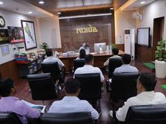 नोएडा को चमकाने की तैयारी, चौराहों का होगा सौंदर्यीकरण और लगाए जाएंगे 5 लाख पौधे 