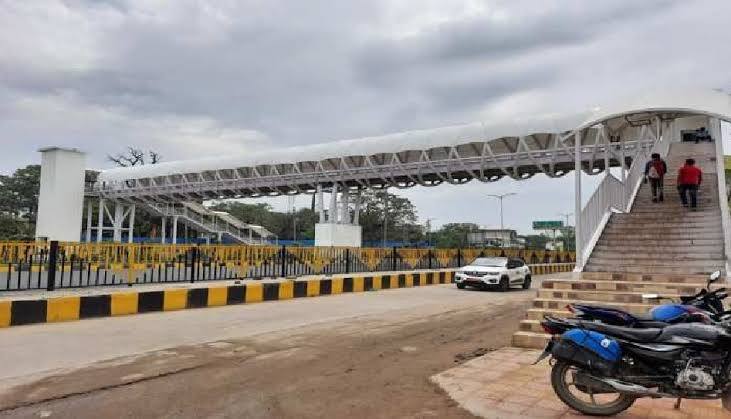 Lifts and escalators will be installed in foot over bridges near Pragati Maidan ann Delhi News: प्रगति मैदान के पास बने फुटओवर ब्रिजों में लगेंगे लिफ्ट और एस्किलेटर, दिल्ली सरकार का फैसला